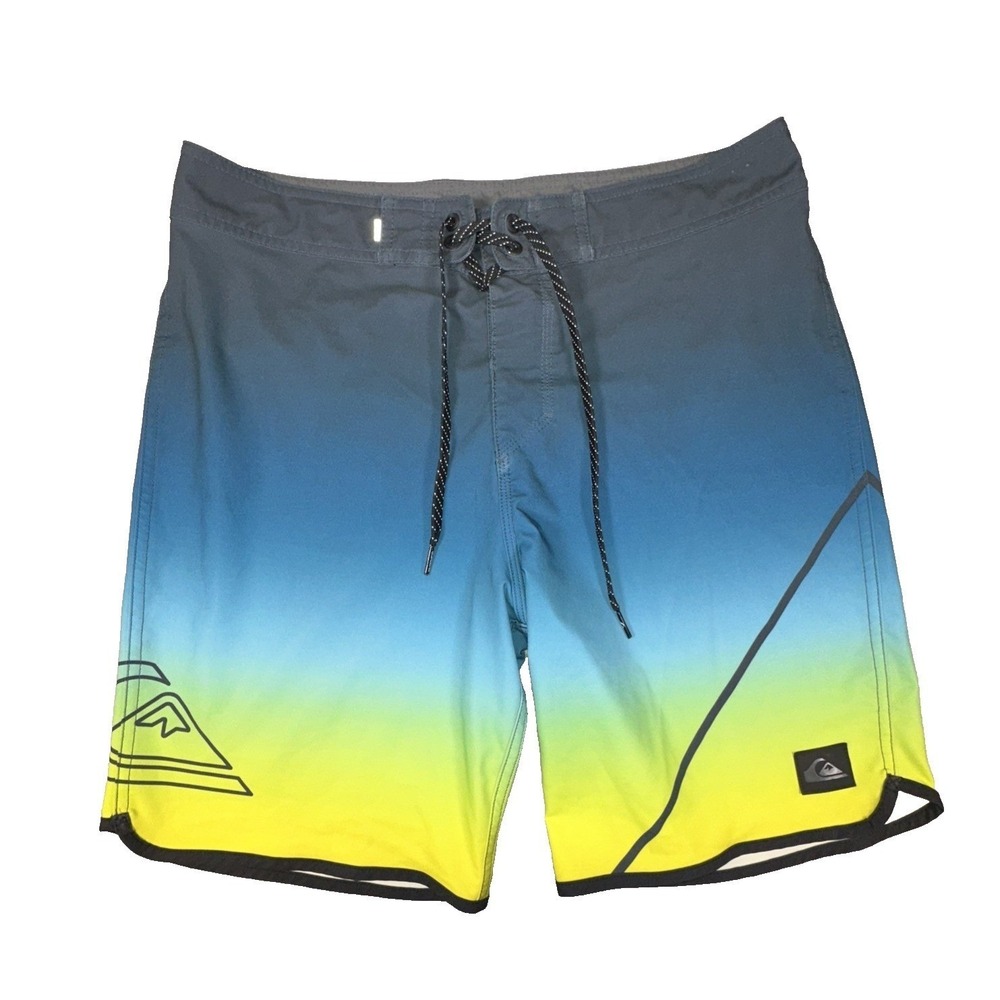 Quiksilver Highline Board Shorts Mens 30 Gradient Surf Swim Trunks Quick Dry